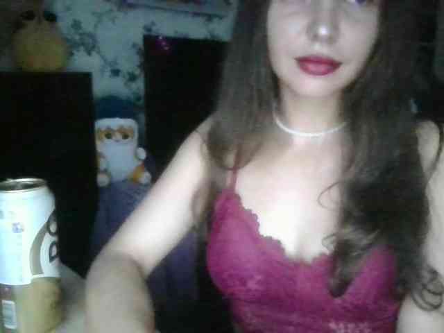 SweetKisa webcam