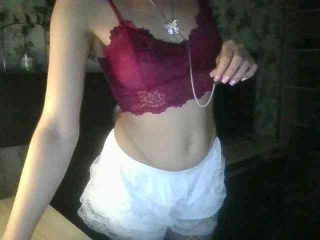SweetKisa webcam