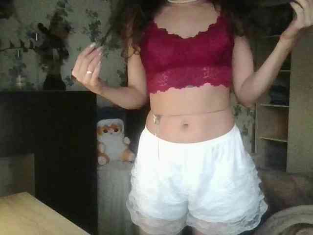 SweetKisa webcam
