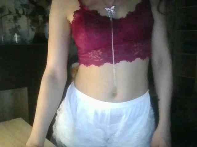 SweetKisa webcam