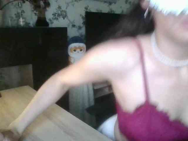 SweetKisa webcam