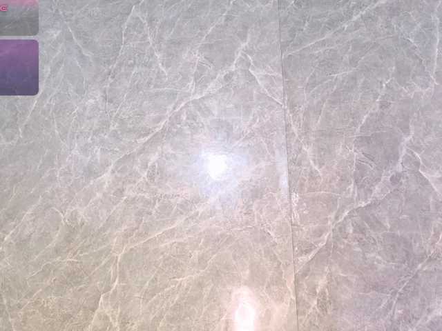 MIAREYS live cam preview