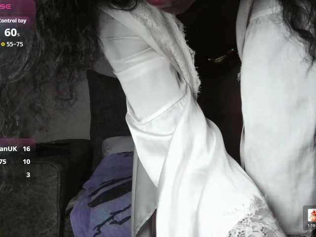 Goldiecandy live cam on BongaCams