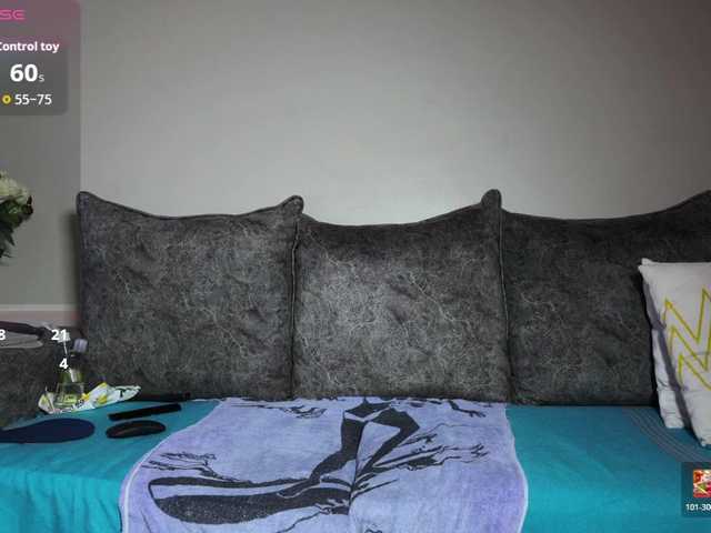 Goldiecandy live cam on BongaCams