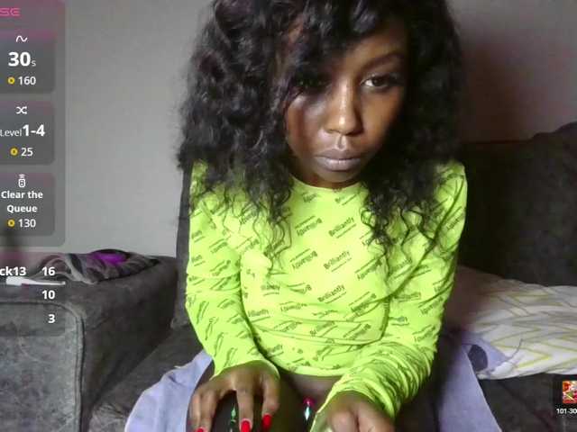 Goldiecandy live cam on BongaCams