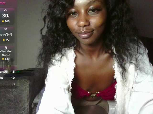 Goldiecandy live cam on BongaCams