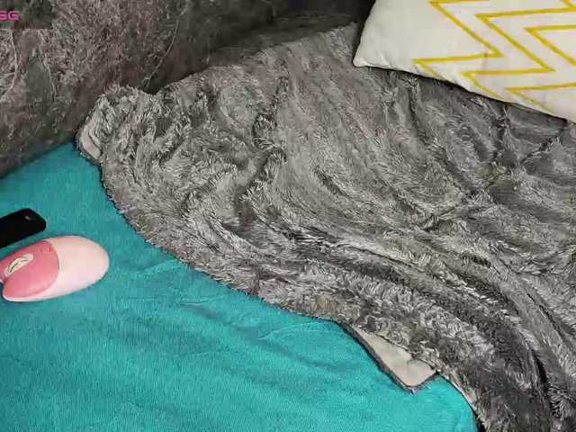 Goldiecandy live cam on BongaCams