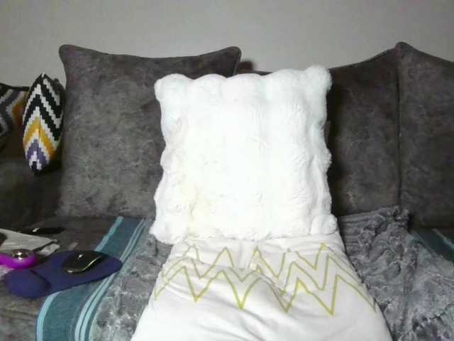 Goldiecandy live cam on BongaCams