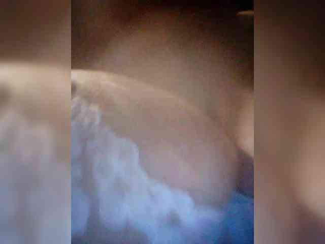 Maybe67890 webcam