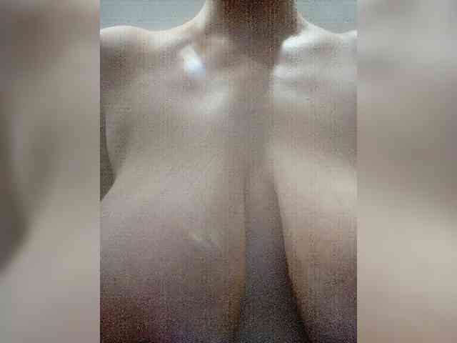Maybe67890 webcam