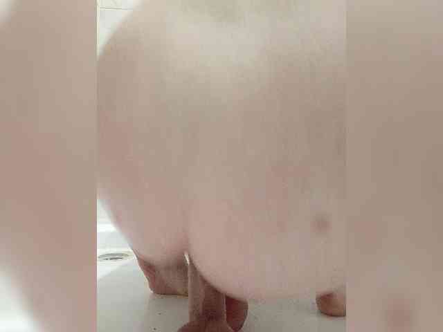 Maybe67890 webcam