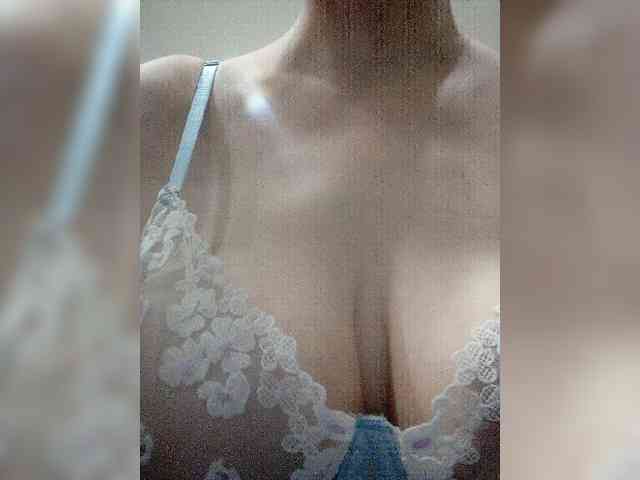 Maybe67890 webcam