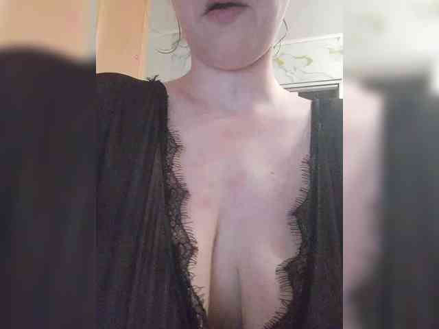 Maybe67890 webcam