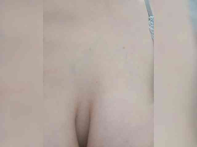 Maybe67890 webcam