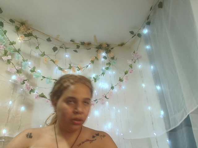 paolamss live cam on BongaCams