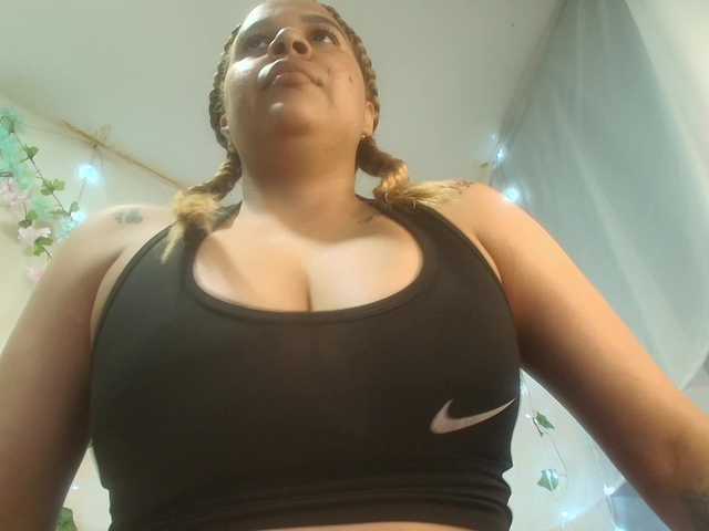 paolamss live cam on BongaCams