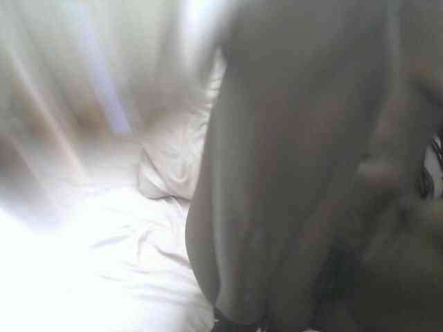 Prettyluv webcam