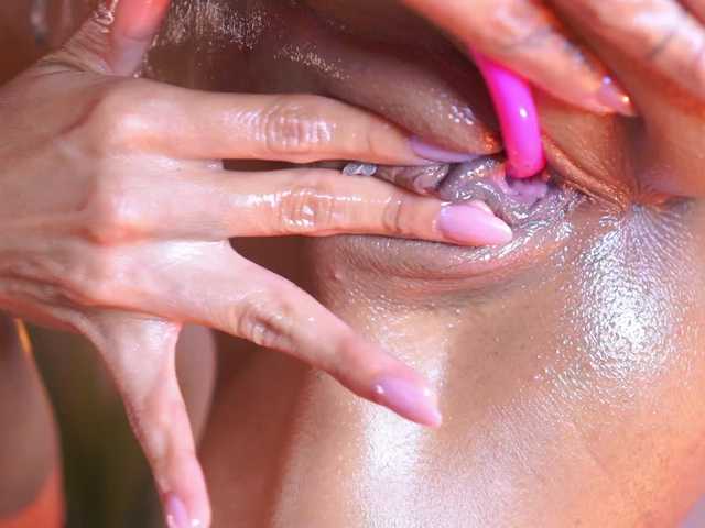 MelyTaylor live cam