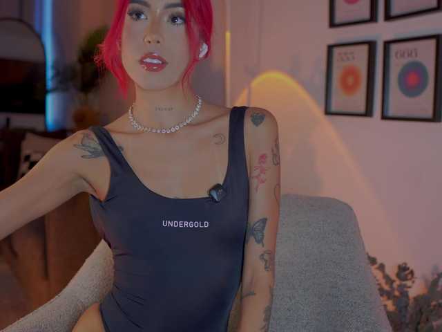 MelyTaylor live cam on BongaCams