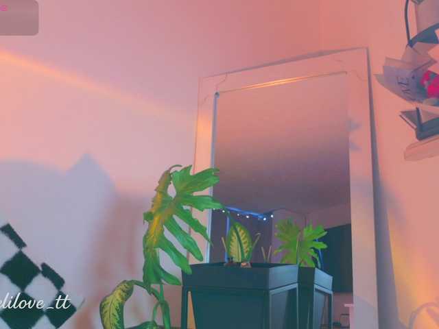 MelyTaylor's BongaCams show and profile