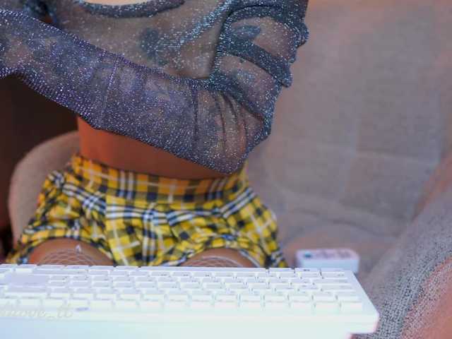  MelyTaylor chat room
