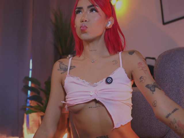 MelyTaylor live cam on BongaCams