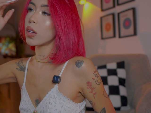 MelyTaylor live cam on BongaCams