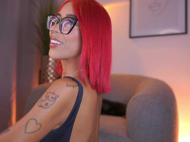 MelyTaylor live cam on BongaCams
