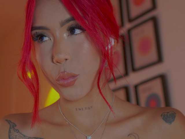 MelyTaylor live cam on BongaCams