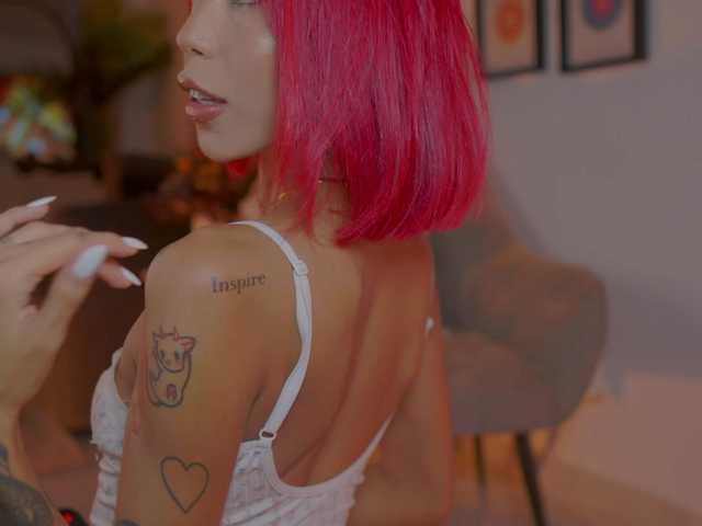 MelyTaylor live cam on BongaCams