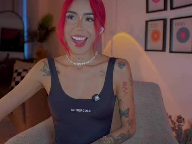 MelyTaylor live cam on BongaCams