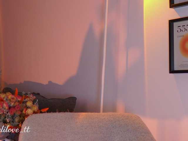  MelyTaylor chat room