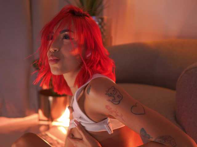 MelyTaylor live cam on BongaCams