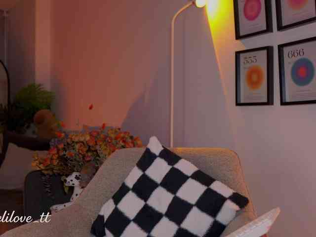 Melytaylor webcam