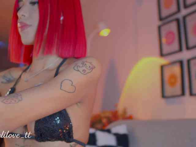 MelyTaylor MelyTaylor