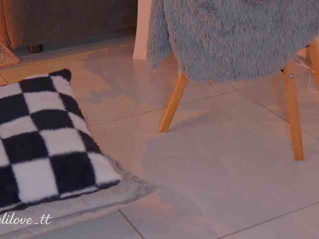 Melytaylor webcam