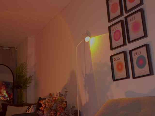 Melytaylor webcam