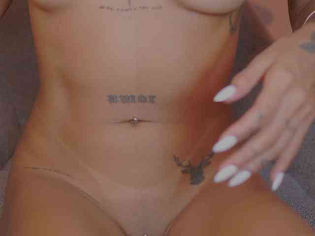 MelyTaylor MelyTaylor