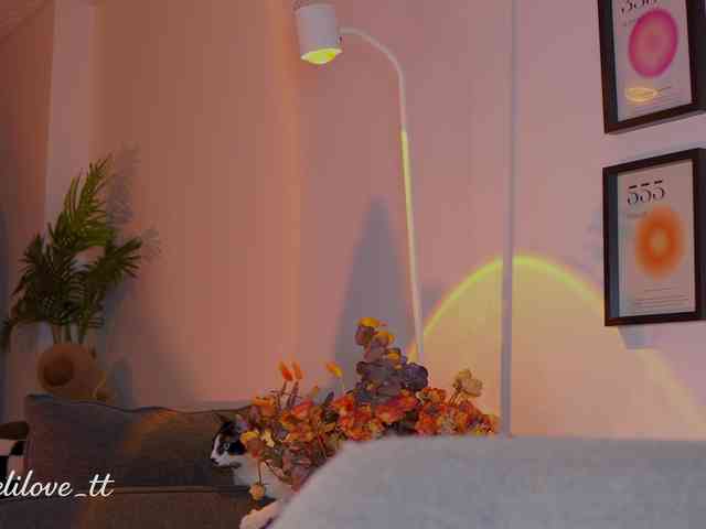 Melytaylor webcam