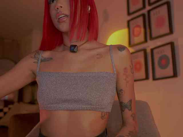 MelyTaylor MelyTaylor