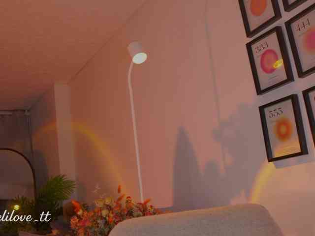 Melytaylor webcam