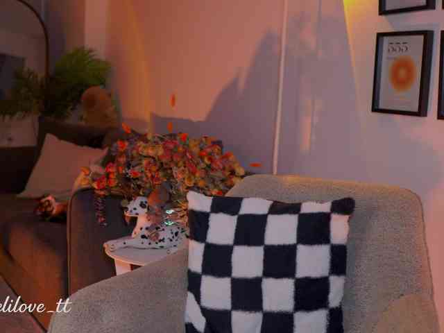 Melytaylor webcam