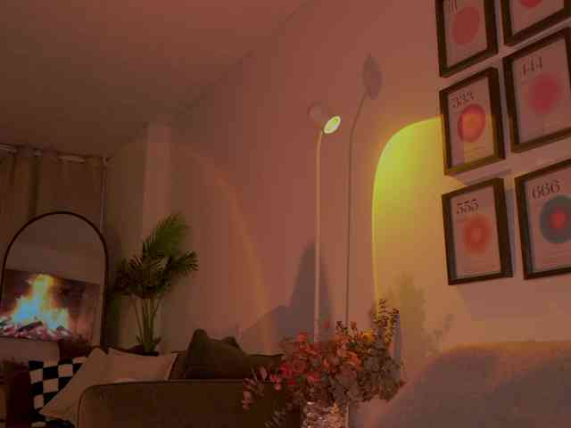 Melytaylor webcam