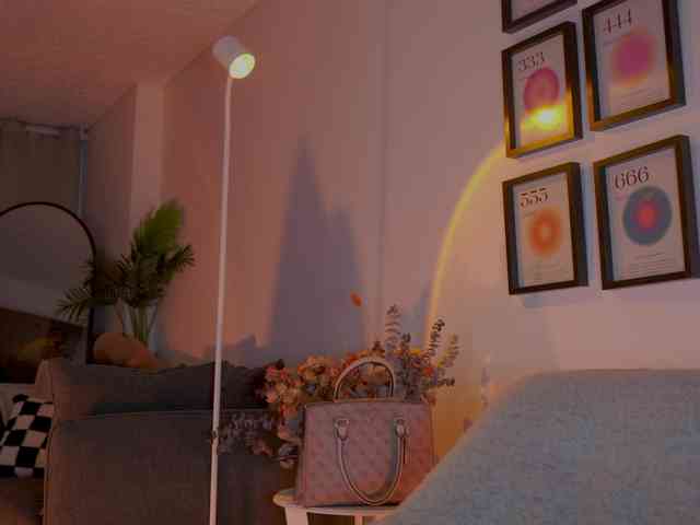 Melytaylor webcam