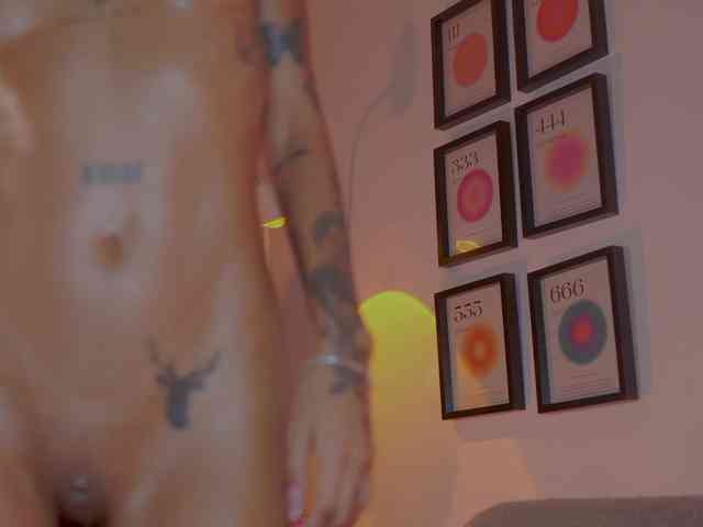 Melytaylor webcam
