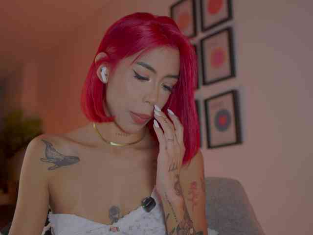 Model: MelyTaylor