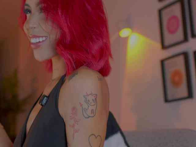Melytaylor webcam