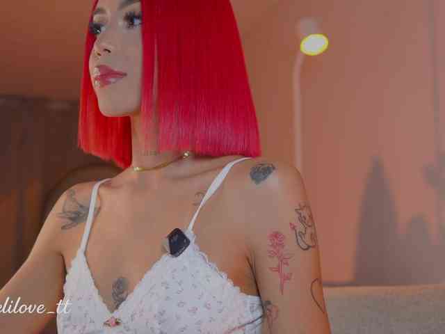 MelyTaylor MelyTaylor