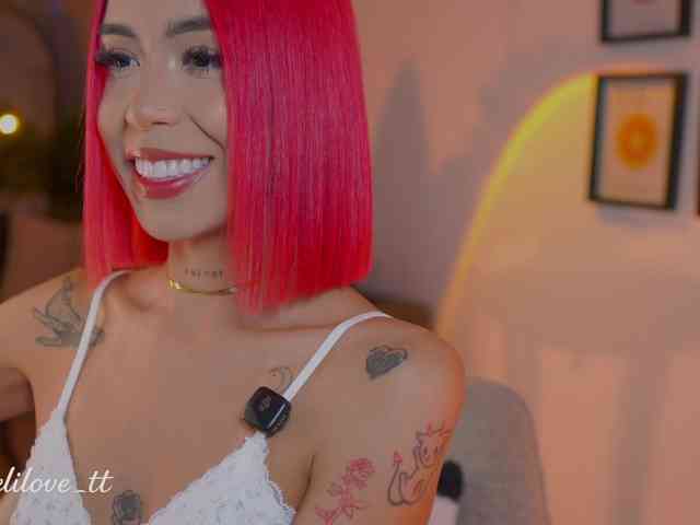 MelyTaylor MelyTaylor
