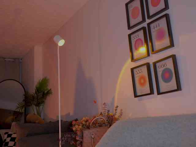 Melytaylor webcam